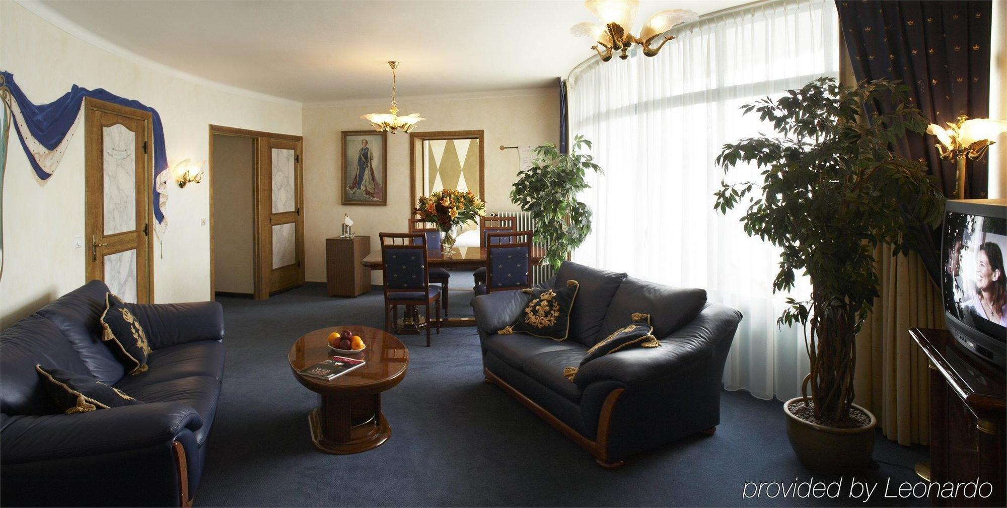 Gooiland Hotel 4*